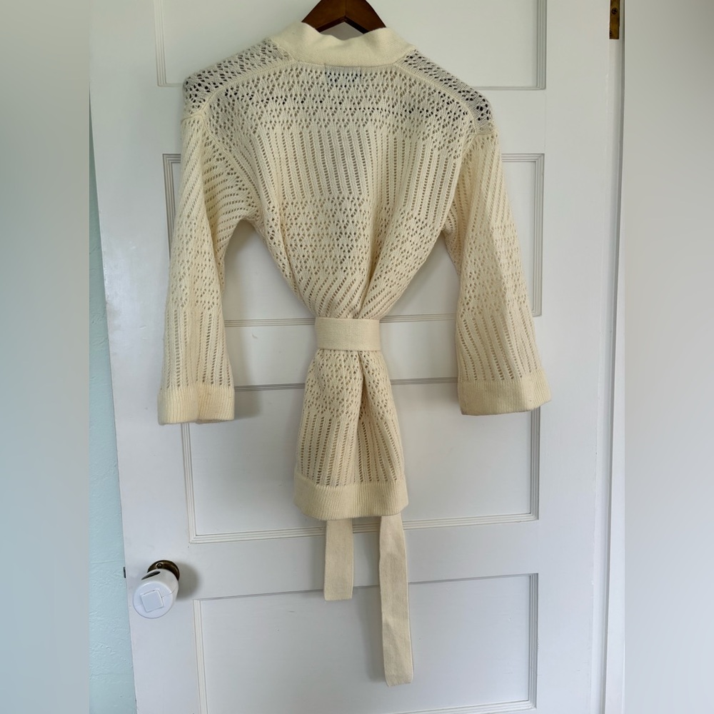 Vintage knitivo belted acrylic sweater - Picture 2 of 9